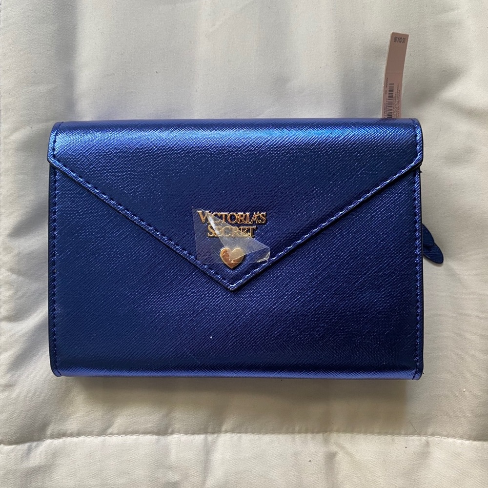 Victoria’s Secret wallet / clutch in blue